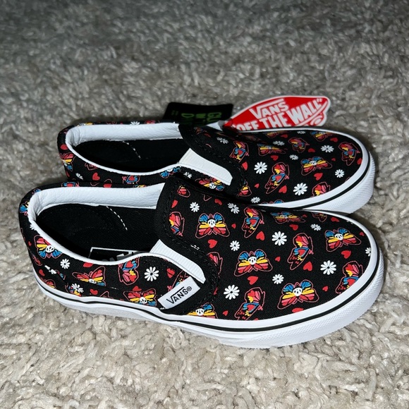 NWT Vans Kids Classic Slip-On Glow Butterfly Skull Sneakers 11.5K - Picture 3 of 7